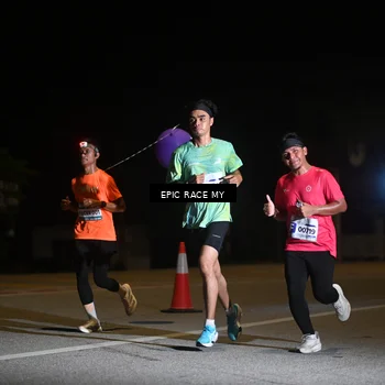 Runner Photo 8401631