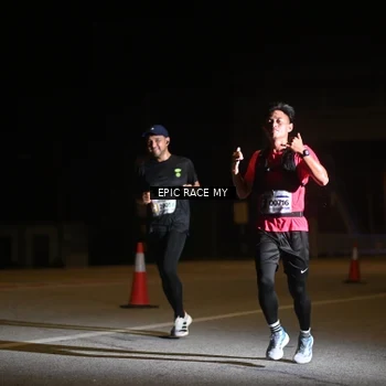 Runner Photo 8401654
