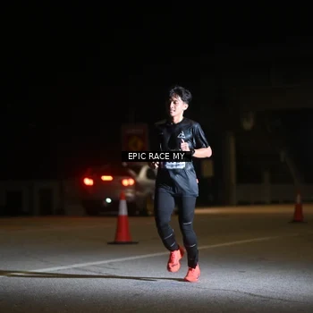 Runner Photo 8401672