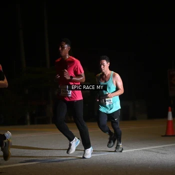 Runner Photo 8401680