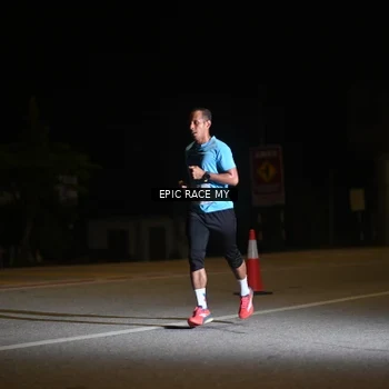 Runner Photo 8401684