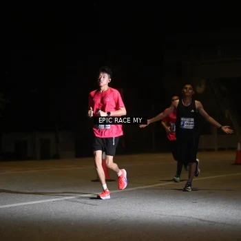 Runner Photo 8401700
