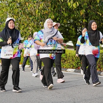 Runner Photo 8401701
