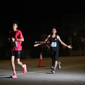 Runner Photo 8401705