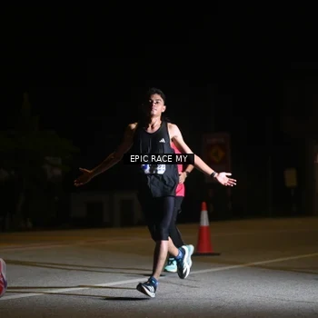 Runner Photo 8401707