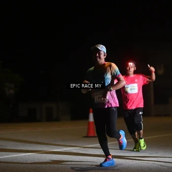 Runner Photo 8401710