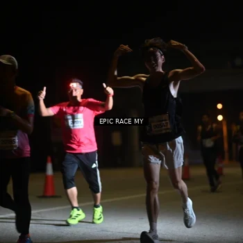 Runner Photo 8401712