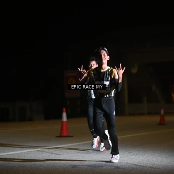 Runner Photo 8401719