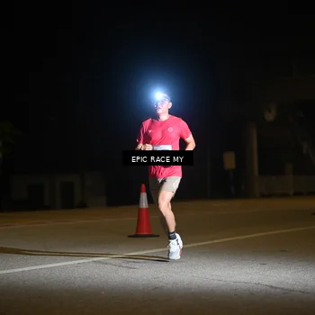 Runner Photo 8401733