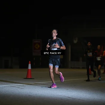 Runner Photo 8401753