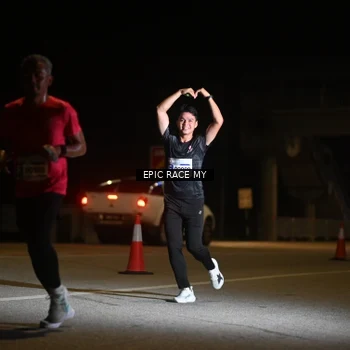 Runner Photo 8401858