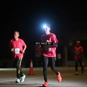 Runner Photo 8401878