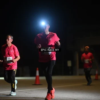 Runner Photo 8401879