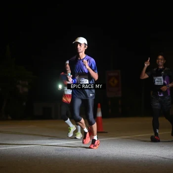 Runner Photo 8401902