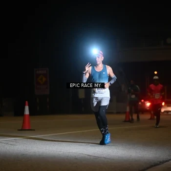 Runner Photo 8401940