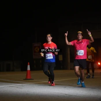 Runner Photo 8401954