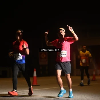 Runner Photo 8401957