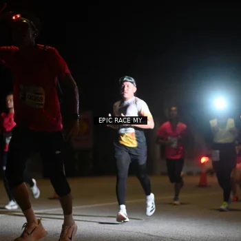 Runner Photo 8401988