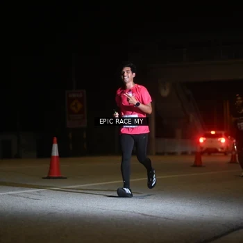 Runner Photo 8402005