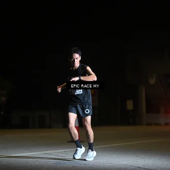 Runner Photo 8402012