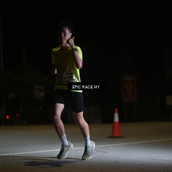 Runner Photo 8402046