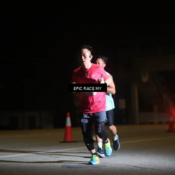 Runner Photo 8402064