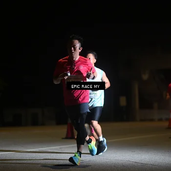 Runner Photo 8402065