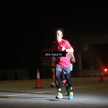 Runner Photo 8402069