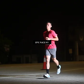 Runner Photo 8402072