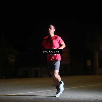 Runner Photo 8402074
