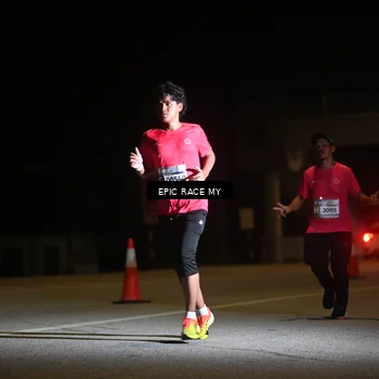 Runner Photo 8402078