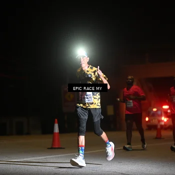 Runner Photo 8402105
