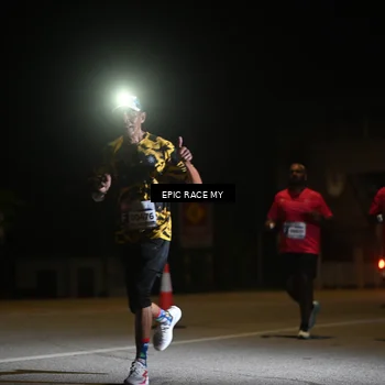 Runner Photo 8402106