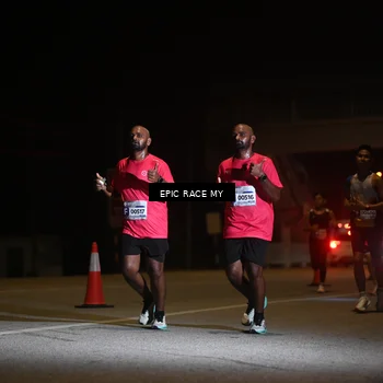 Runner Photo 8402108