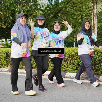 Runner Photo 8402131