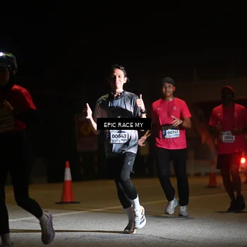 Runner Photo 8402133