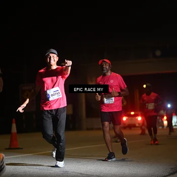 Runner Photo 8402135