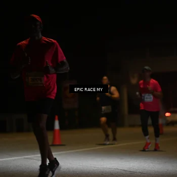 Runner Photo 8402142