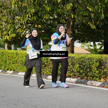 Runner Photo 8402146
