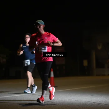 Runner Photo 8402148