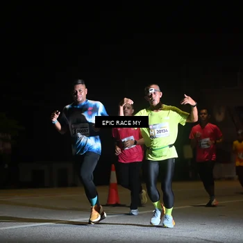 Runner Photo 8402151