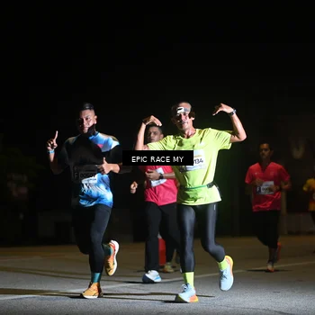Runner Photo 8402152
