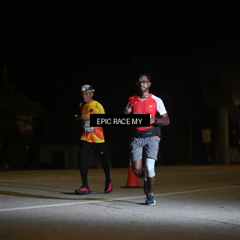 Runner Photo 8402162