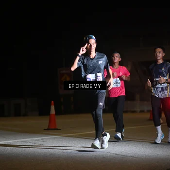Runner Photo 8402173