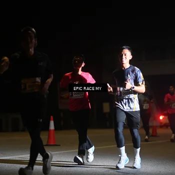 Runner Photo 8402177