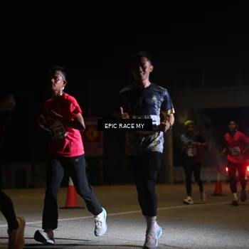 Runner Photo 8402179