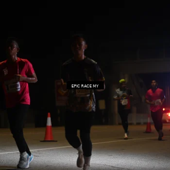 Runner Photo 8402180