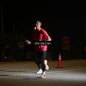 Runner Photo 8402183