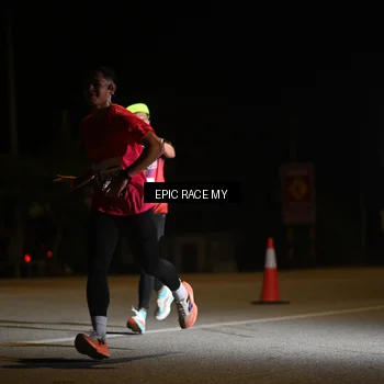 Runner Photo 8402184