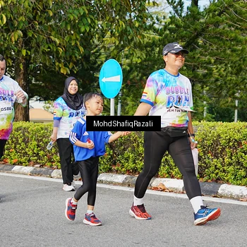 Runner Photo 8402195